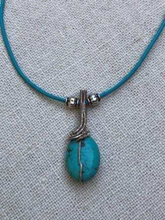 Turquoise Necklace – Leather Cord