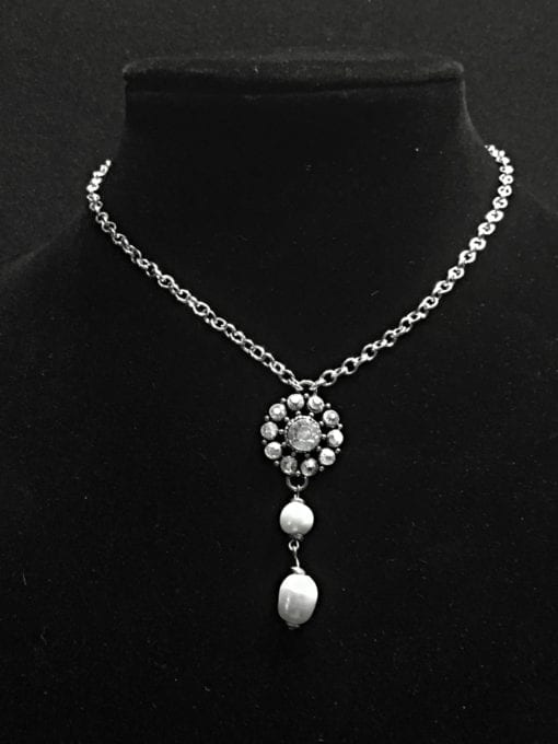Crystal & Pearl Drop Necklace